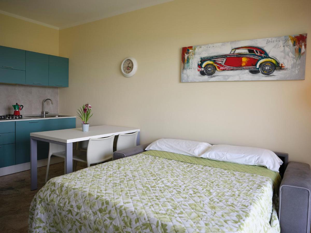 Casa Ierardi - Appartamento Arona Bellavista エクステリア 写真